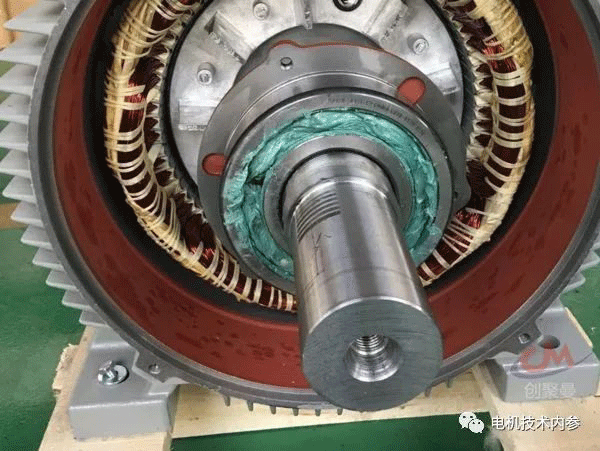 詳解電機(jī)防潮加熱帶的用途、選型及安裝事項(xiàng)——西安泰富西瑪電機(jī)（西安西瑪電機(jī)集團(tuán)股份有限公司）官方網(wǎng)站